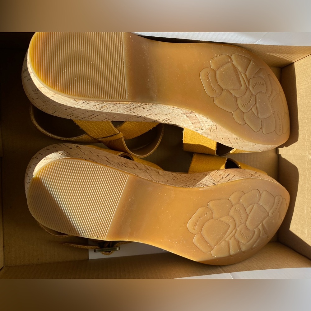 Kork-Ease Mustard Strappy Cork Wedges Size 10 Excellent Comfy Condition With Box - Picture 7 of 13
